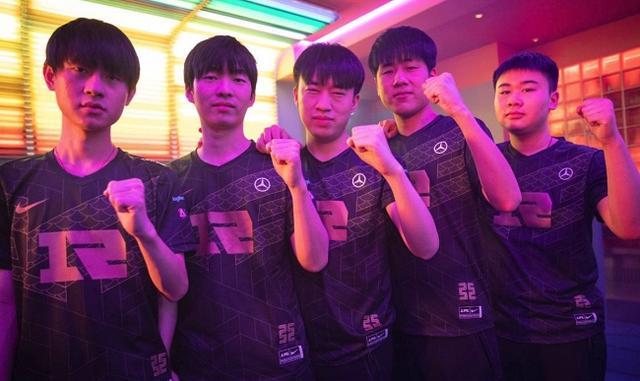 英镑并非天 英镑并非天