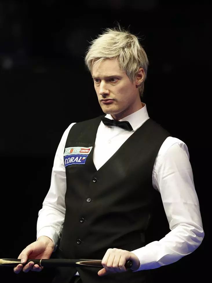 转会市场的 转会市场的