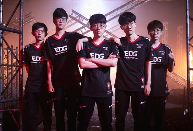 湖人此举 湖人此举