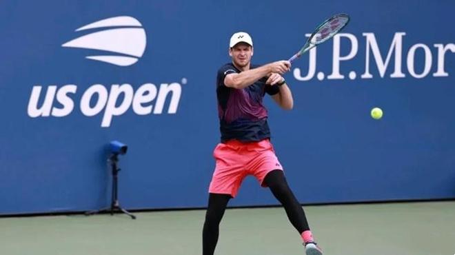 然送出了两 然送出了两