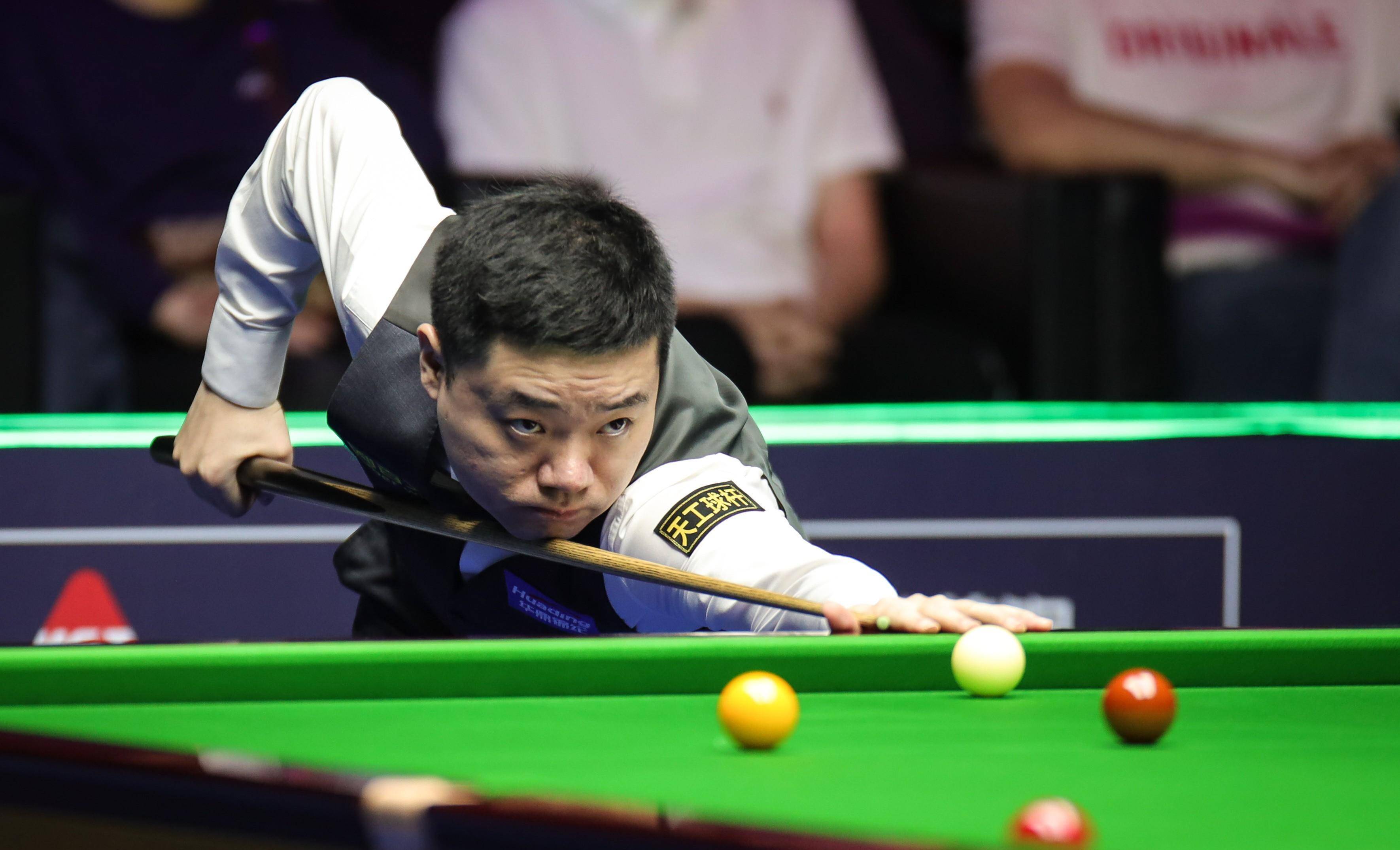 凭借其超凡 凭借其超凡